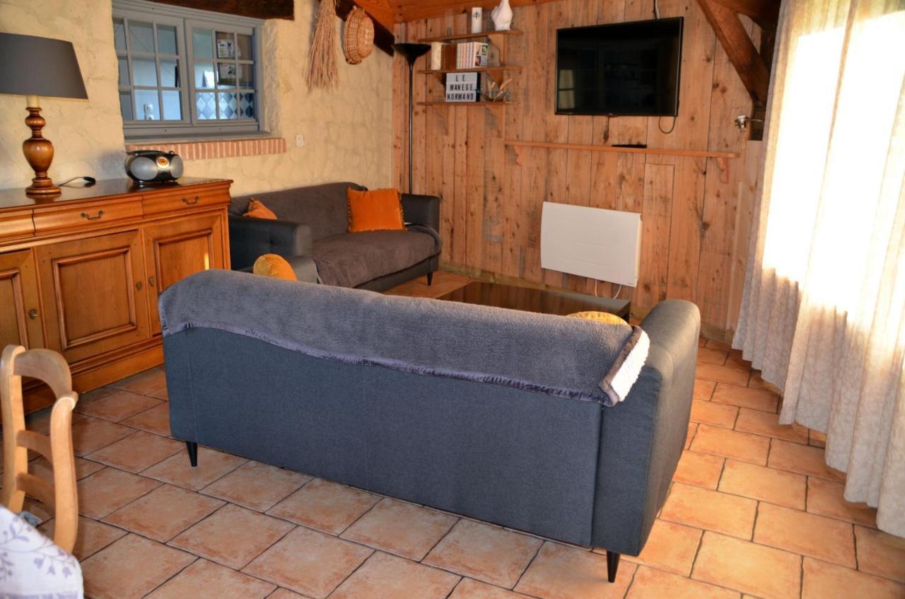 Gite Le Manege Normand Grand-Camp  Exteriör bild